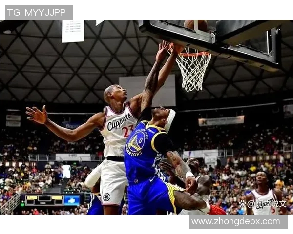 CCTV52017勇士与快船激战回顾精彩瞬间与赛场亮点分析