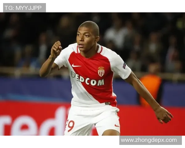 恩德里克的崛起之路：从青涩少年到足球场上的新星传奇