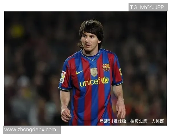 梅西帽子戏法领衔巴萨大胜皇家社会，巴萨三连胜提前锁定欧冠席位