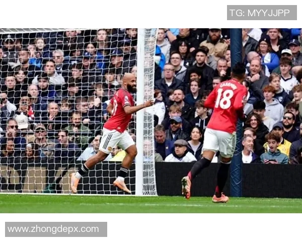 曼联连续五场不败,强势升至英超前四!